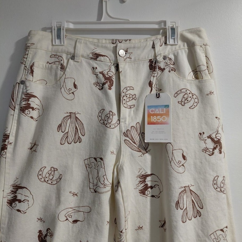Cali 1850 Womens Western Print Barrel Jeans Cream Brown Size 13 NWT High Rise - Picture 14 of 16